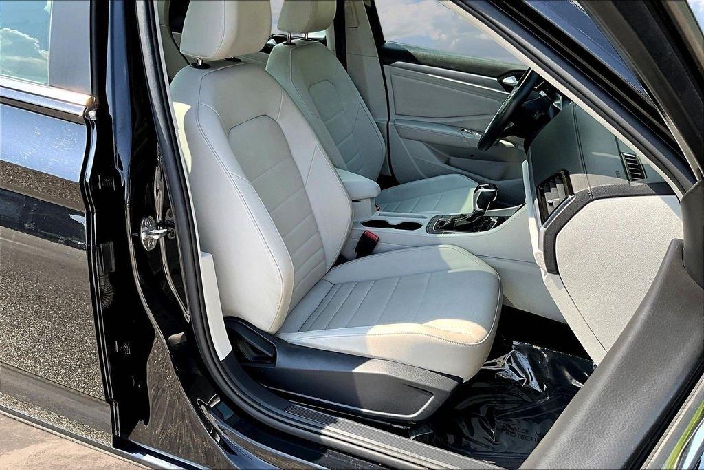 Volkswagen Jetta SE 2023