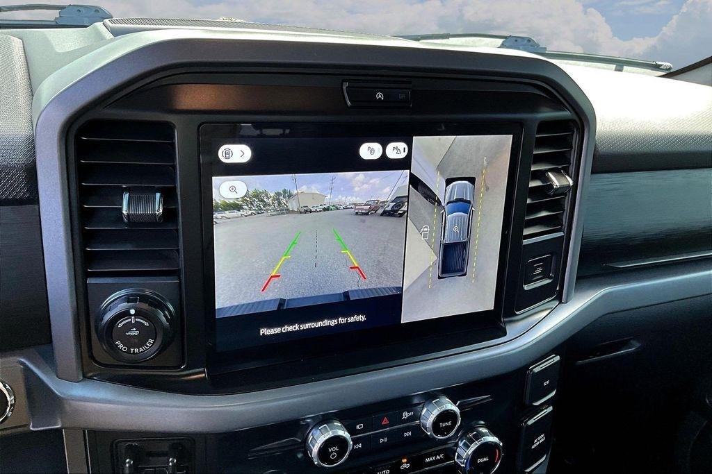 Ford F-150 XLT SuperCrew 4WD 2026