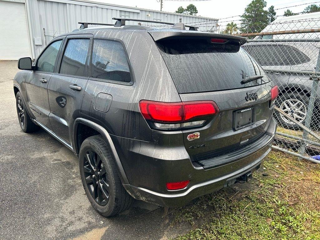 Jeep Grand Cherokee Laredo 4WD 2017
