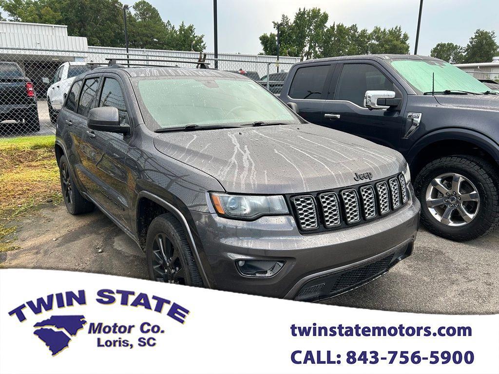 2017 Jeep Grand Cherokee Laredo 4WD