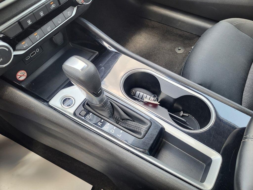 Nissan Altima 2.5 SV 2024