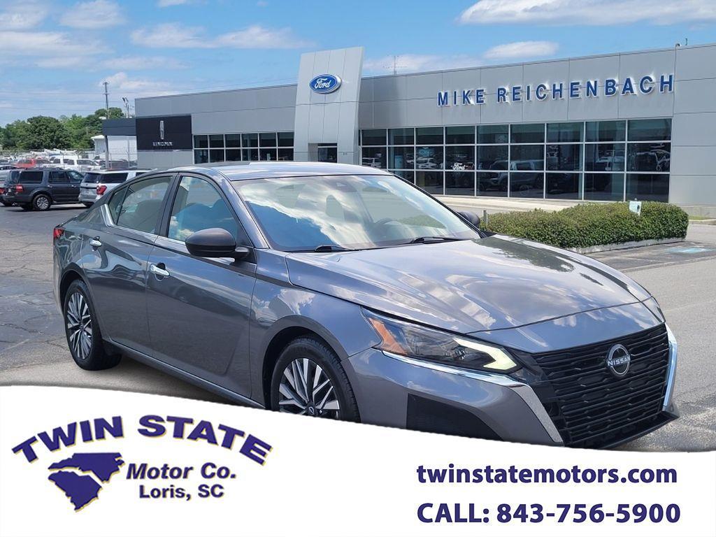 Nissan Altima 2.5 SV 2024