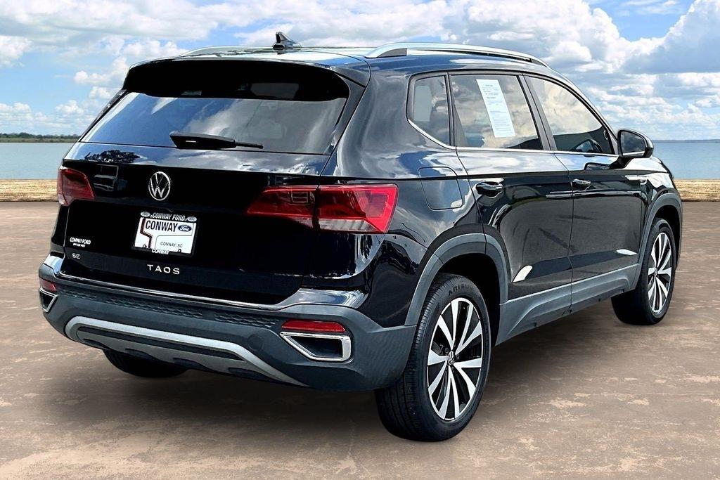 Volkswagen Taos SE 2022