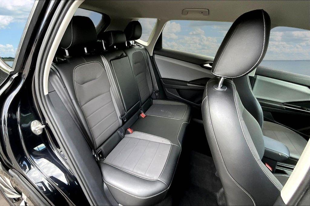 Volkswagen Taos SE 2022