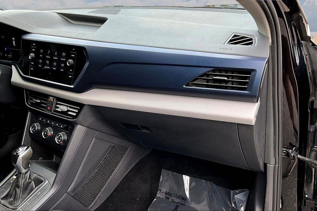 Volkswagen Taos SE 2022