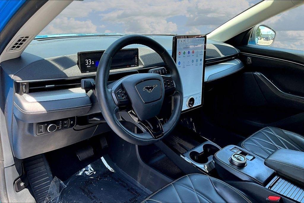 Ford Mustang Mach-E Select 2023
