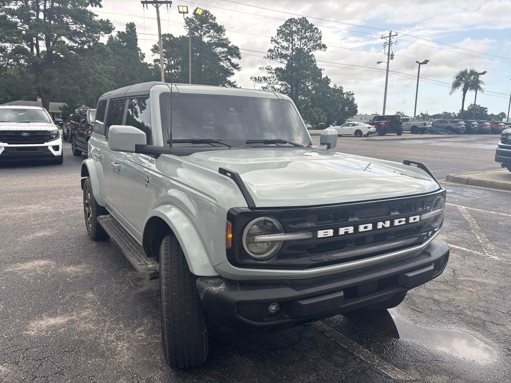 Ford Bronco Outer Banks 4-Door 2024