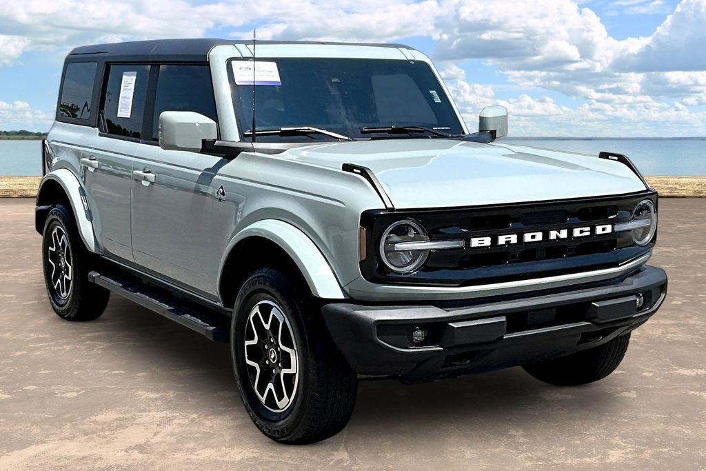 2024 Ford Bronco Outer Banks 4-Door