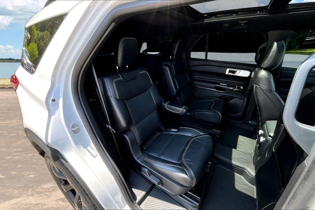Ford Explorer ST AWD 2023
