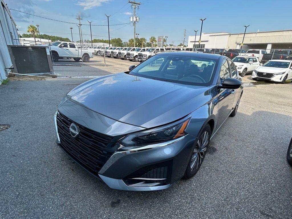 Nissan Altima 2.5 SV 2025