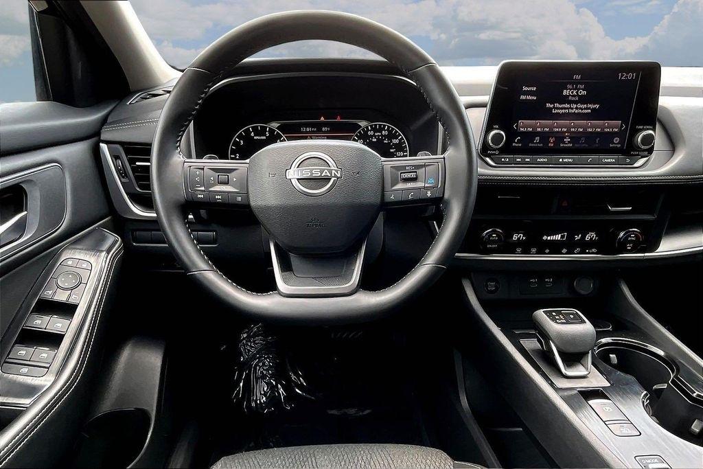 Nissan Rogue SV 2025