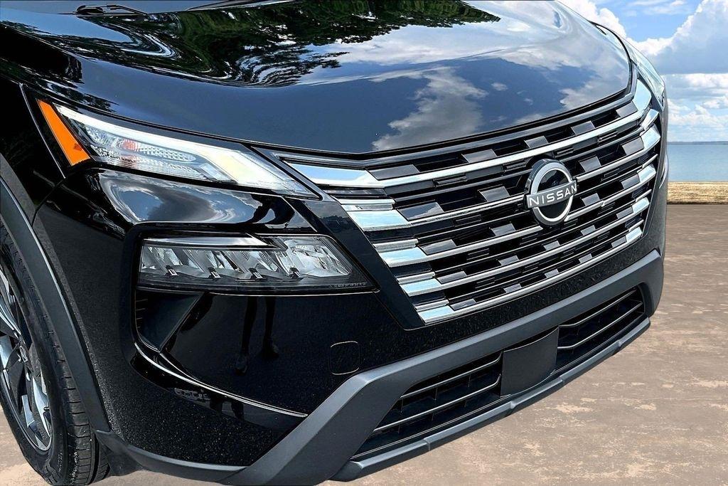 Nissan Rogue SV 2025