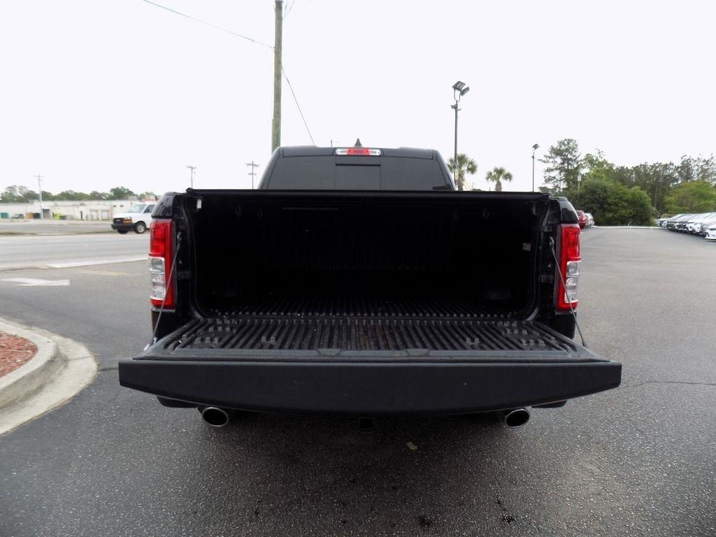 RAM 1500 Big Horn Quad Cab 4WD 2022