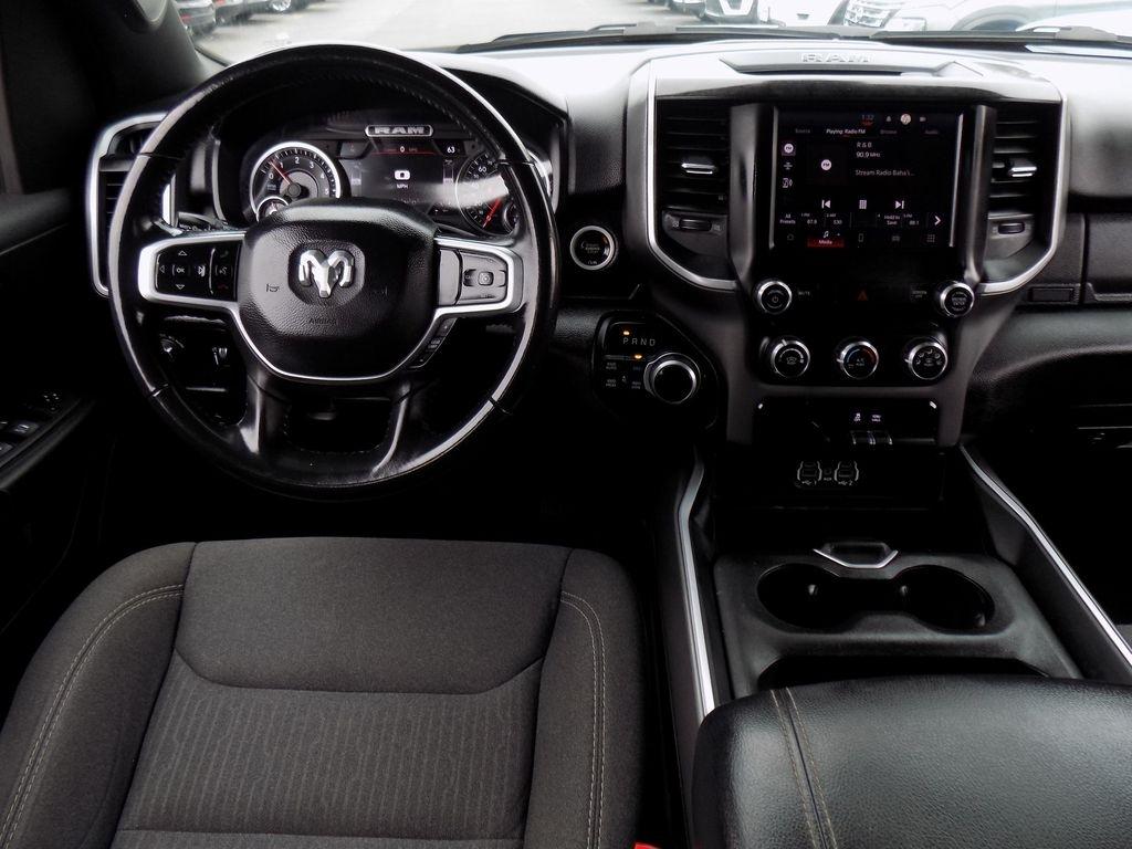 RAM 1500 Big Horn Quad Cab 4WD 2022