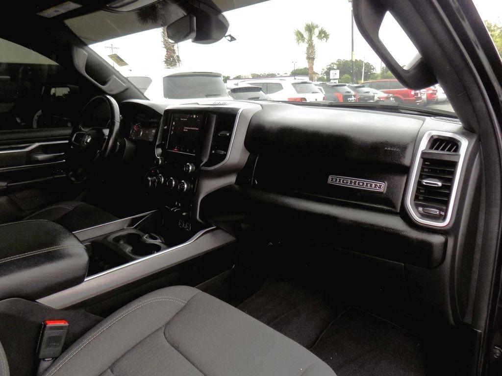 RAM 1500 Big Horn Quad Cab 4WD 2022