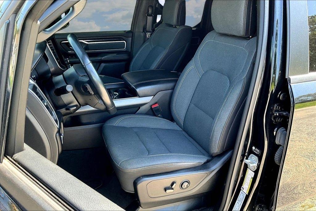 RAM 1500 Big Horn Quad Cab 4WD 2022