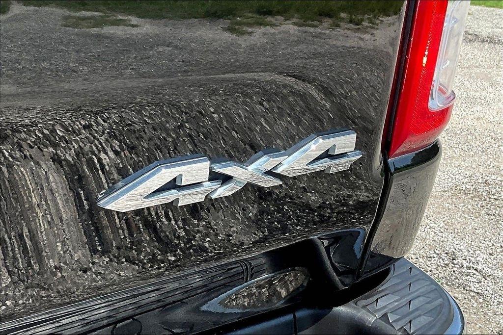 RAM 1500 Big Horn Quad Cab 4WD 2022