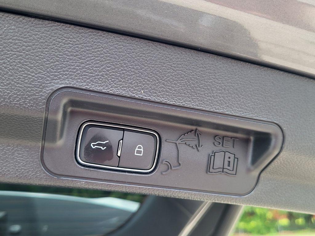 Ford Explorer ST AWD 2023
