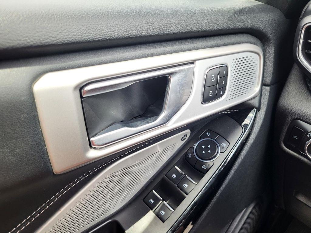 Ford Explorer ST AWD 2023