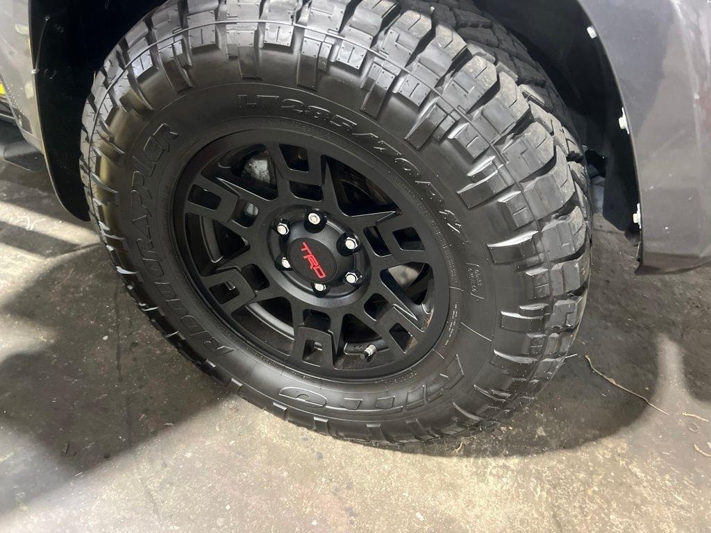 Toyota 4Runner SR5 Premium 4WD 2022