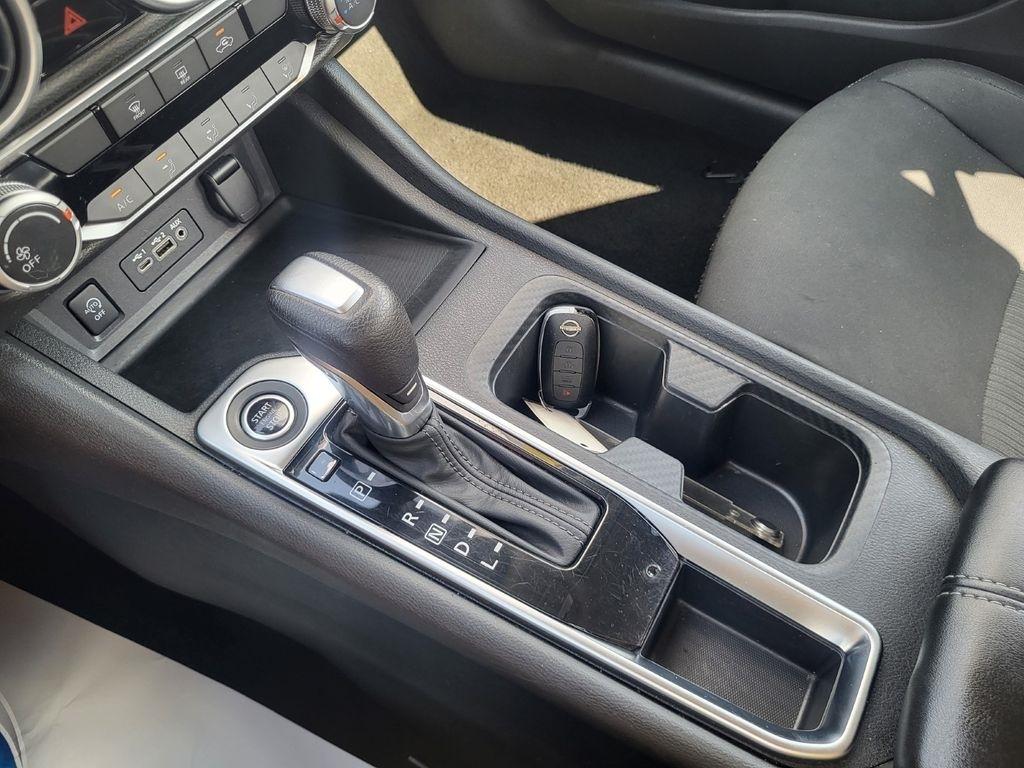 Nissan Sentra SV 2024