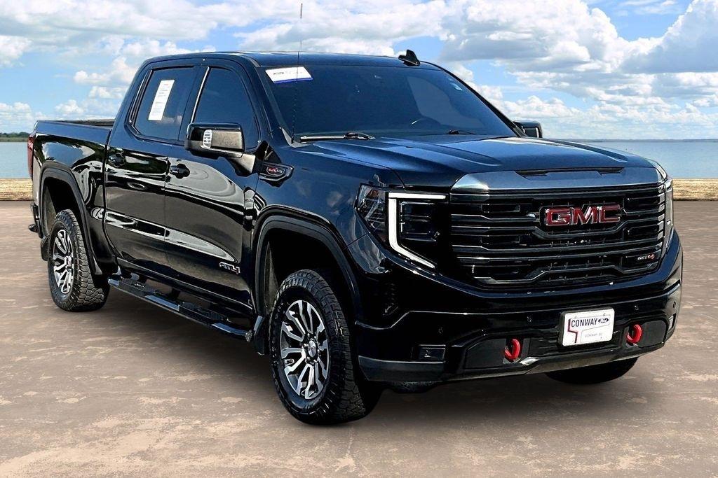 2023 GMC Sierra 1500 AT4 Crew Cab 4WD