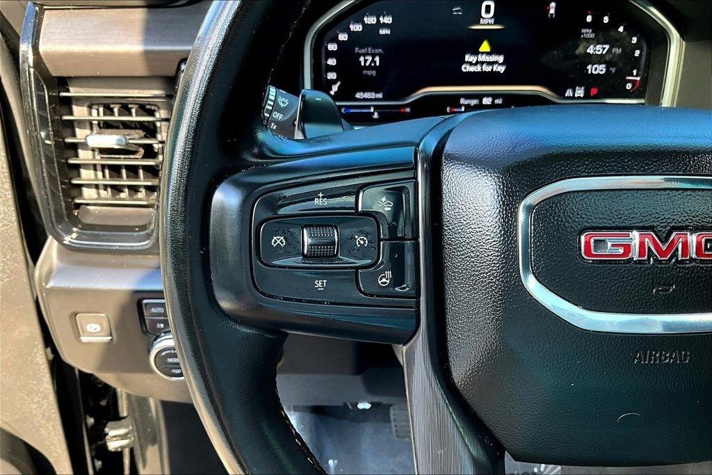 GMC Sierra 1500 AT4 Crew Cab 4WD 2023
