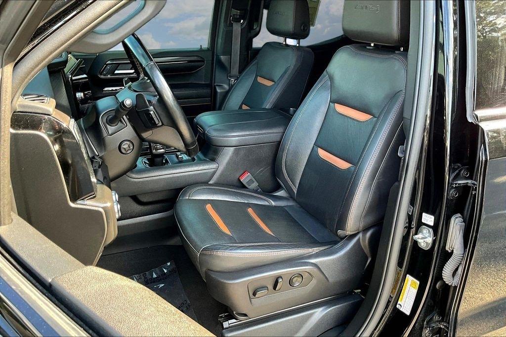 GMC Sierra 1500 AT4 Crew Cab 4WD 2023