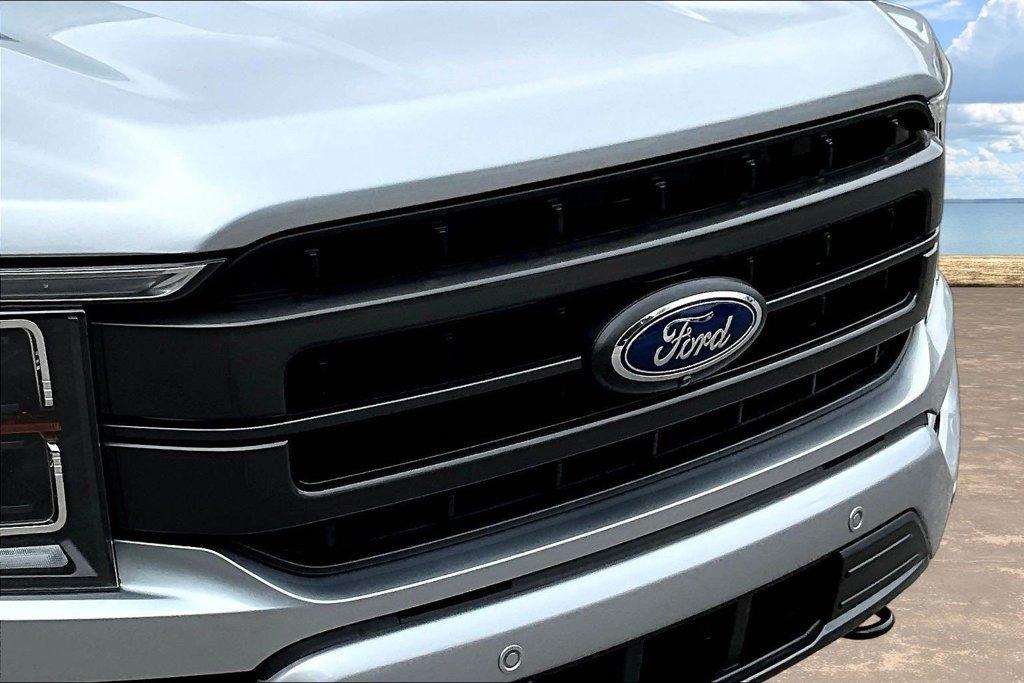 Ford F-150 Lariat SuperCrew 5.5-ft. Bed 4WD 2023