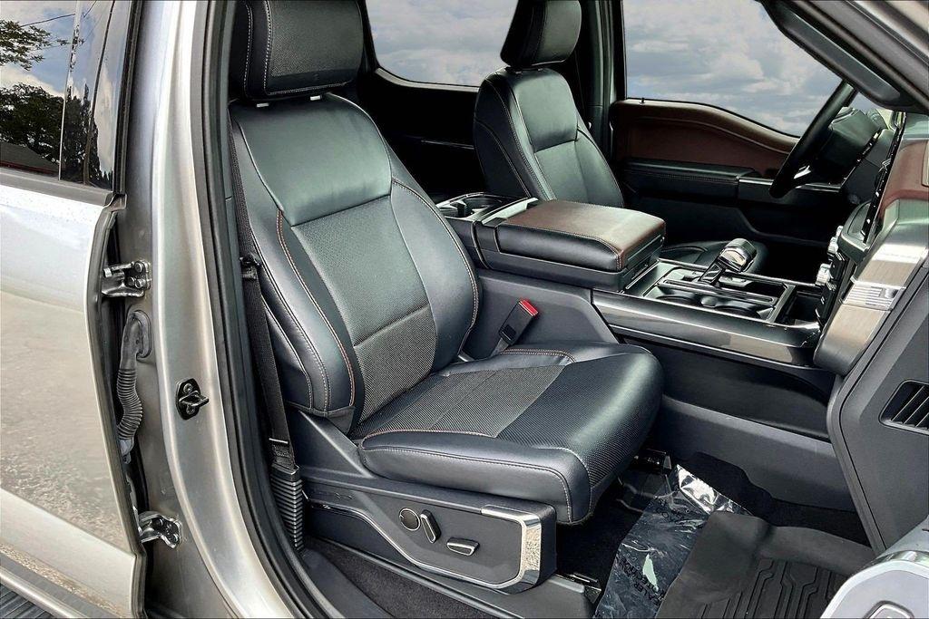 Ford F-150 Lariat SuperCrew 5.5-ft. Bed 4WD 2023