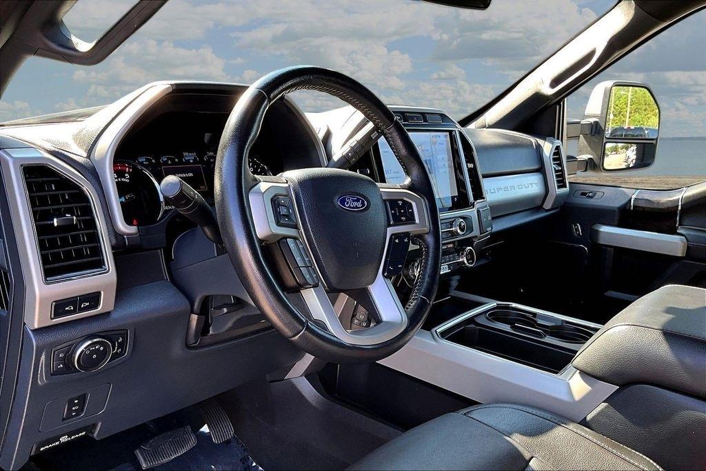Ford F-250 SD XL Crew Cab 4WD 2022
