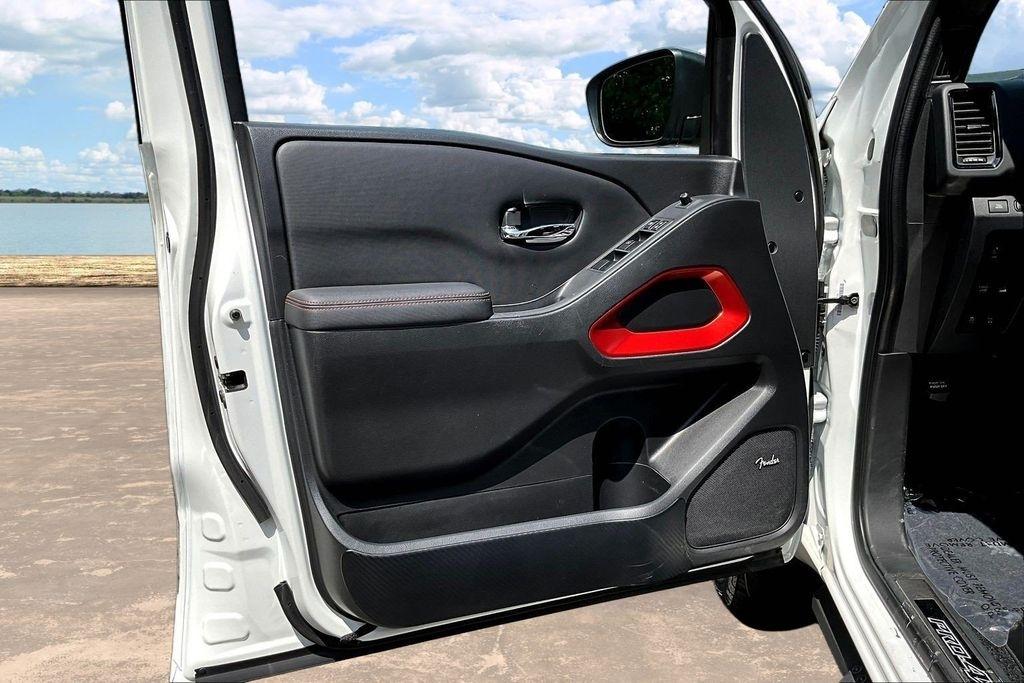 Nissan Frontier S Crew Cab 4WD 2023