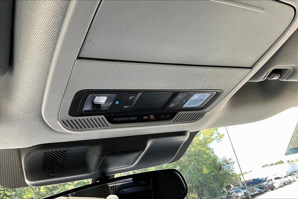 Ford F-150 XLT SuperCrew 4WD 2025