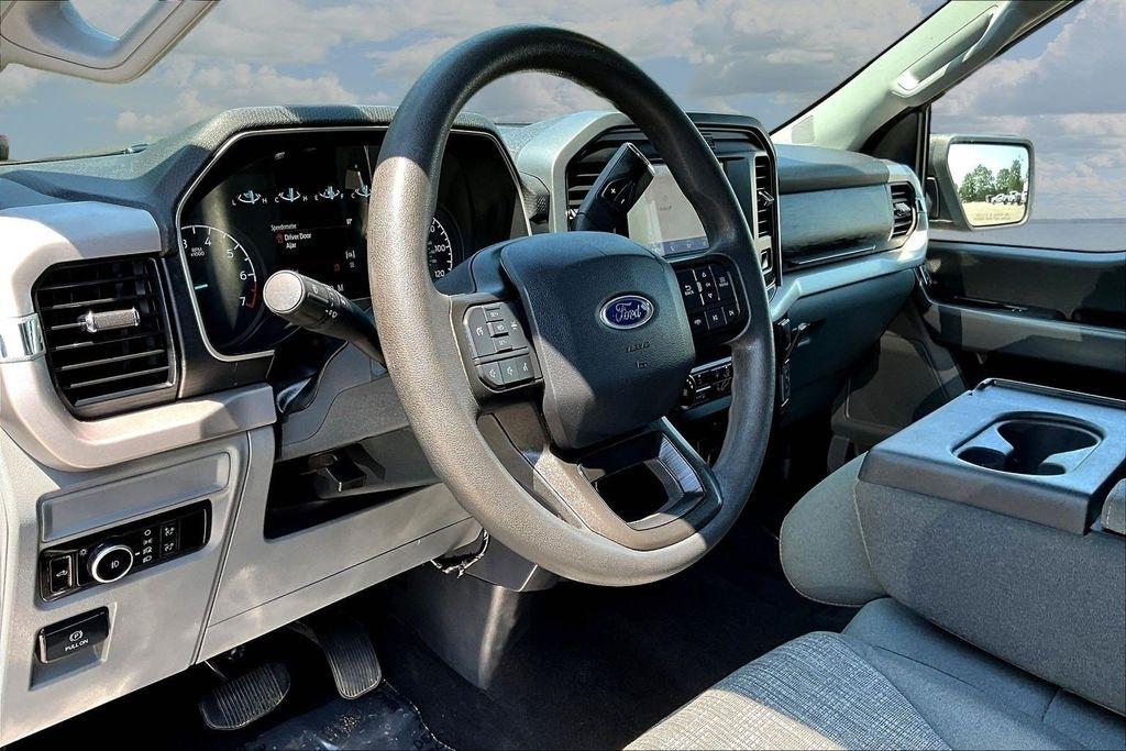 Ford F-150 Lariat SuperCrew 5.5-ft. Bed 4WD 2023