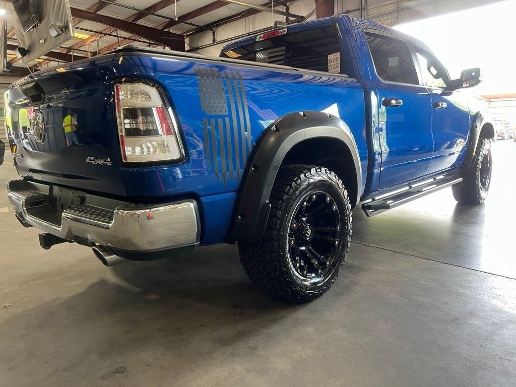 RAM 1500 Big Horn Crew Cab SWB 4WD 2019