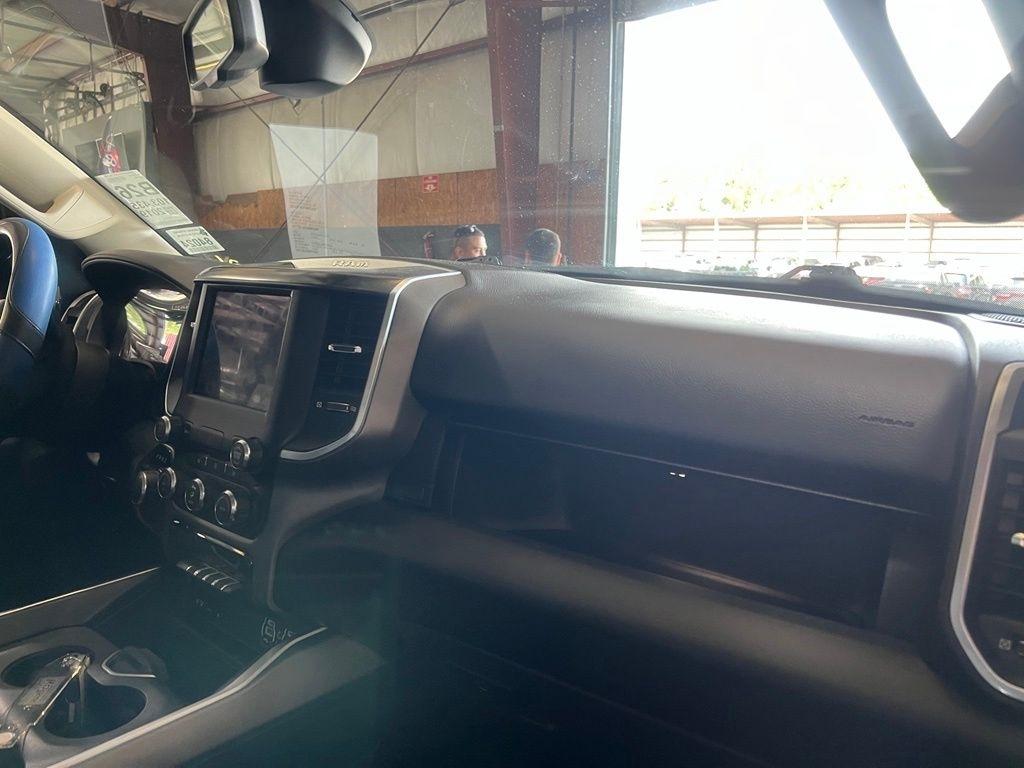 RAM 1500 Big Horn Crew Cab SWB 4WD 2019