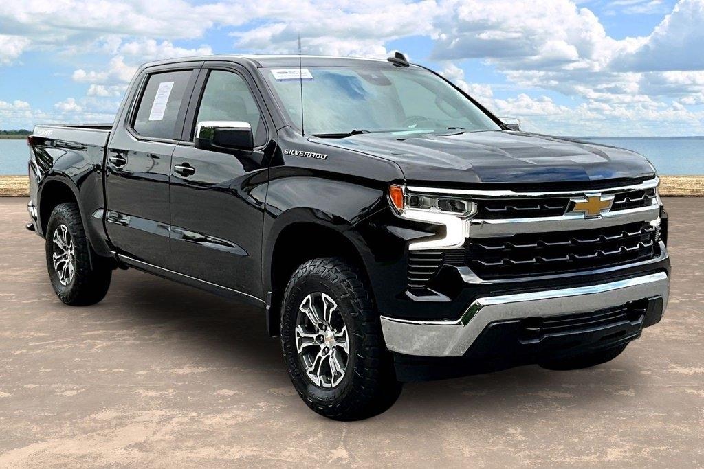 2026 Chevrolet Silverado 1500 LT Crew Cab 4WD