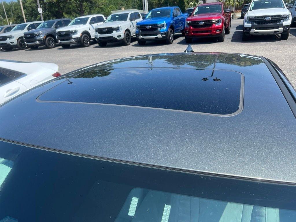 Hyundai Elantra Limited 2025