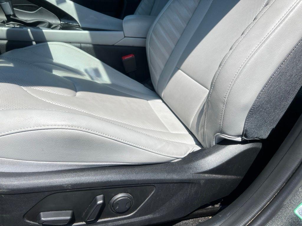Hyundai Elantra Limited 2025