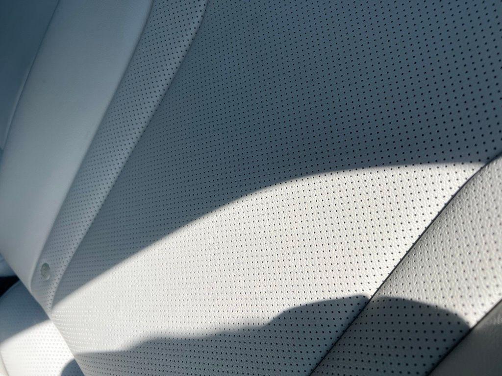 Hyundai Elantra Limited 2025