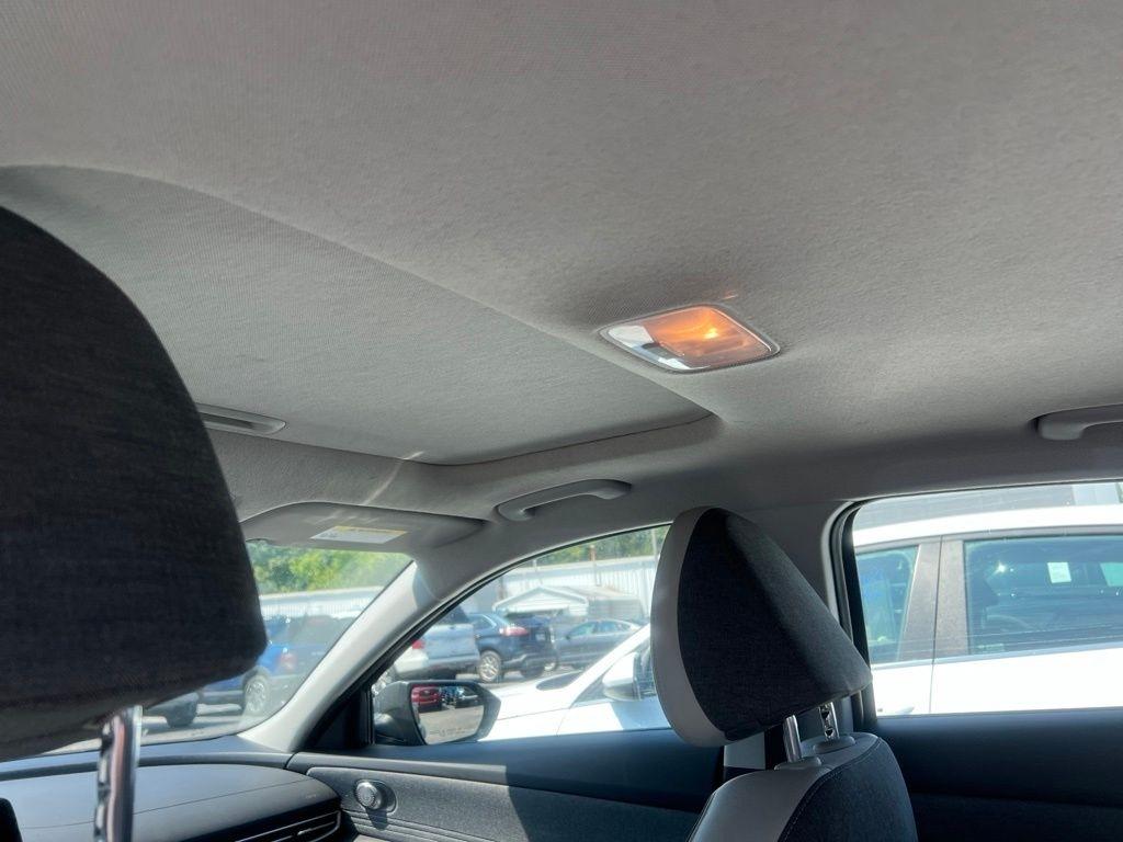 Hyundai Elantra Limited 2025
