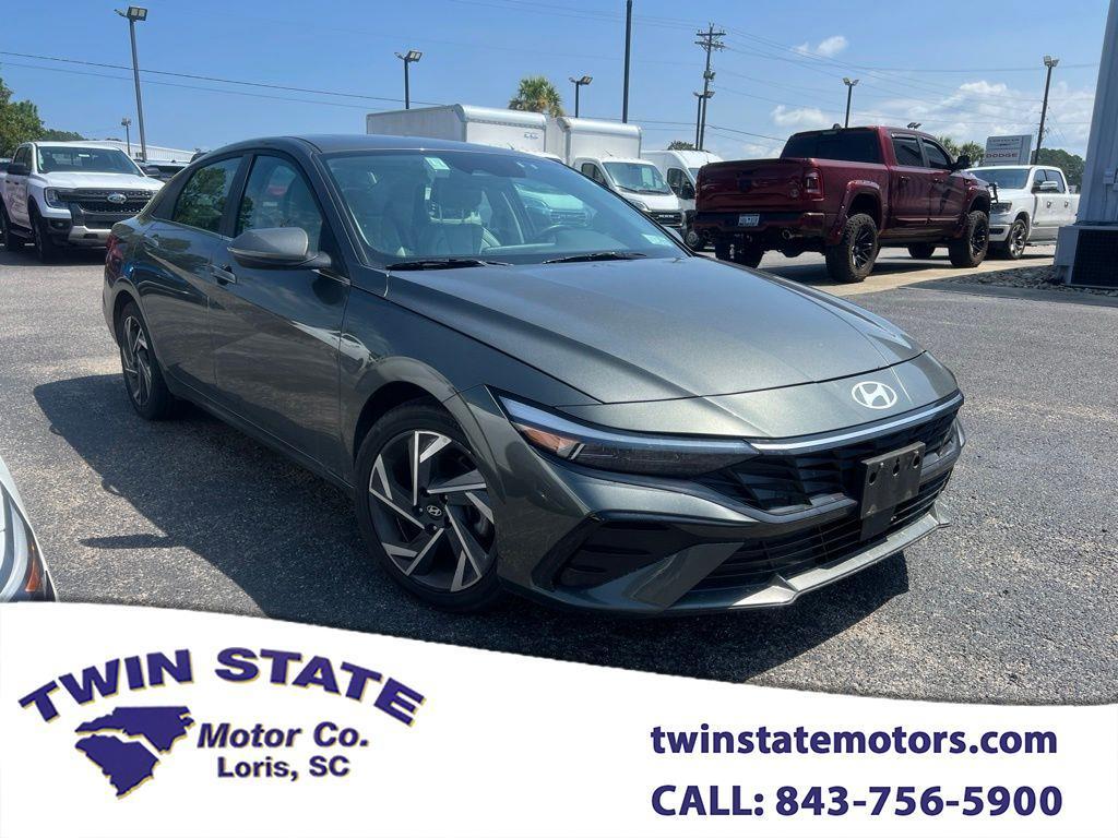 2025 Hyundai Elantra Limited