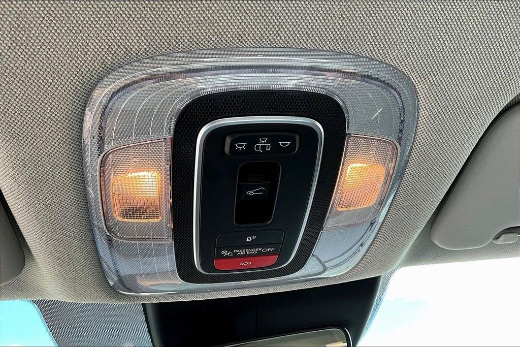 Hyundai Elantra Limited 2025