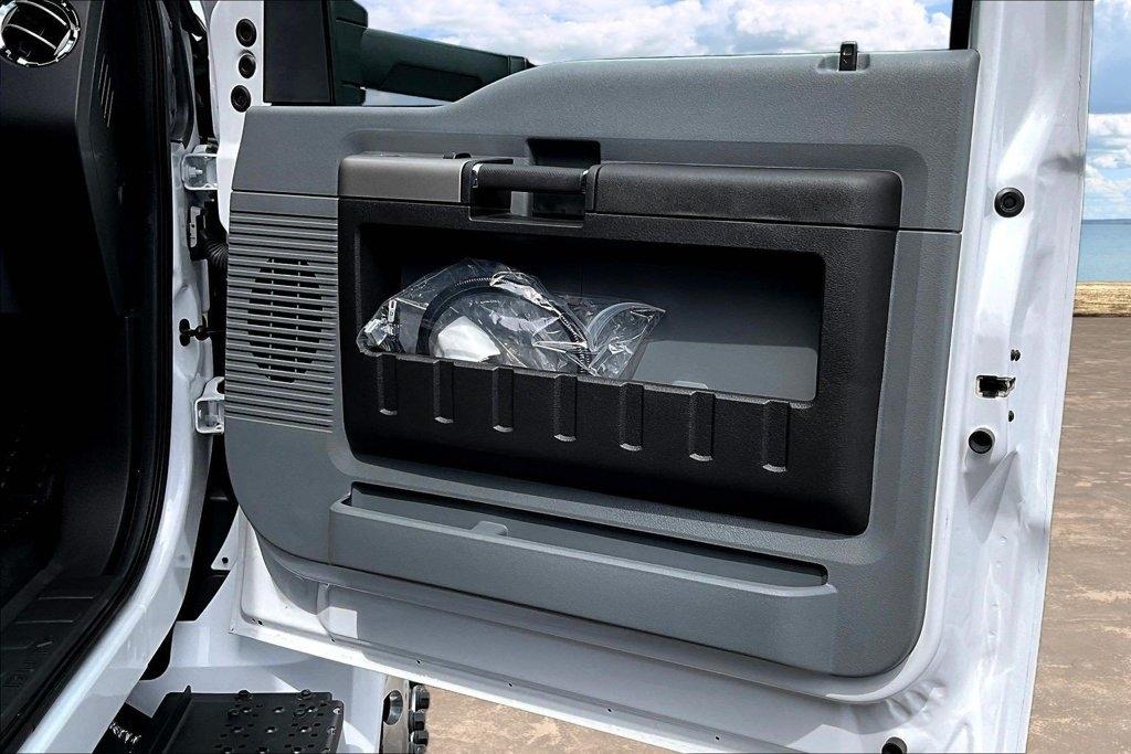 Ford F-650 Regular Cab 2WD DRW 2027