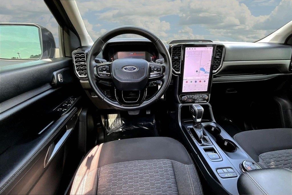 Ford Ranger XLT SuperCrew 4WD 2025