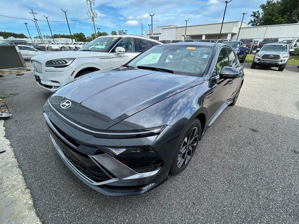 Hyundai Sonata SEL 2025