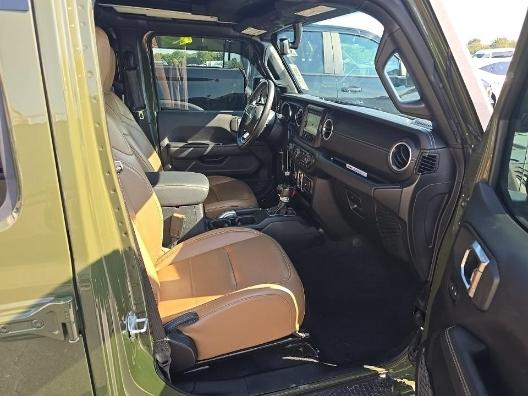Jeep Wrangler Unlimited Sahara 2021