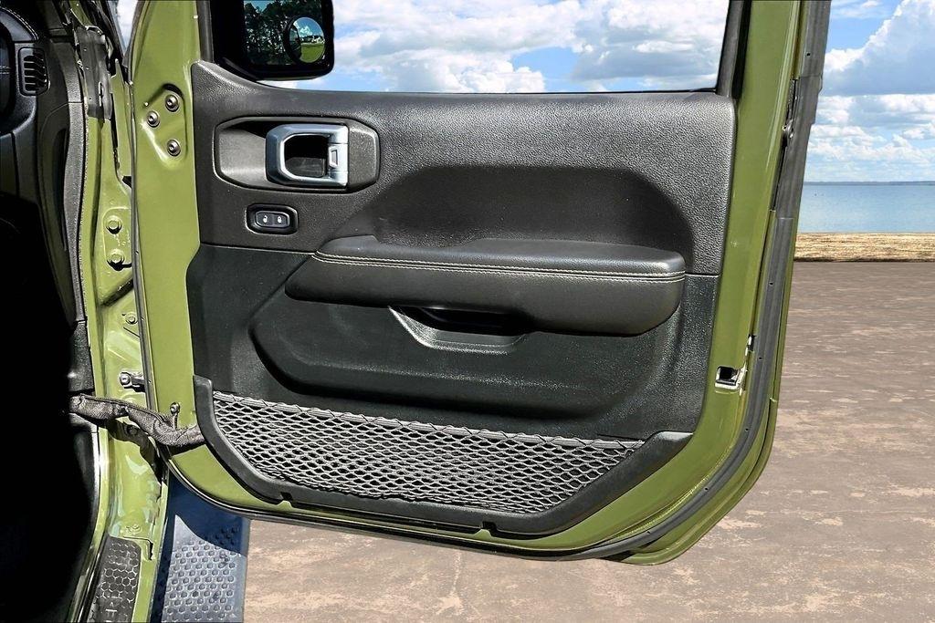 Jeep Wrangler Unlimited Sahara 2021