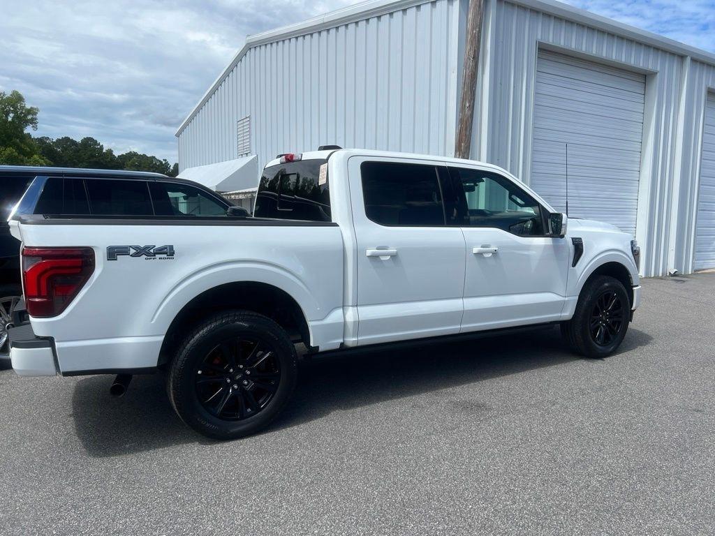 Ford F-150 Platinum SuperCrew 4WD 2025
