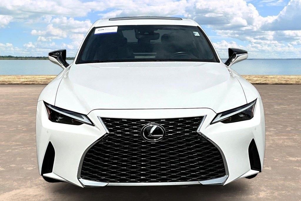 Lexus IS 300 RWD 2023